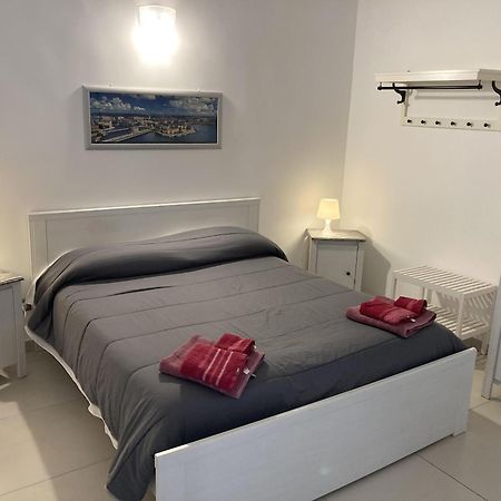 Appartamento Aurora Bari Exterior foto